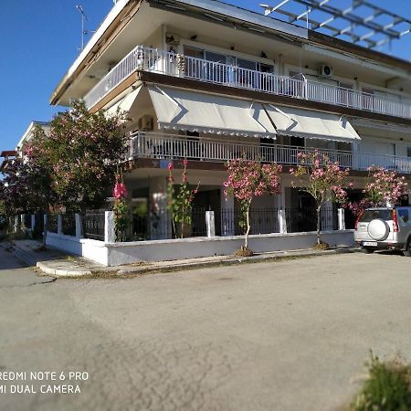 Cosi Apartment ปาลาเรีย ดิโอนิซีอู ภายนอก รูปภาพ