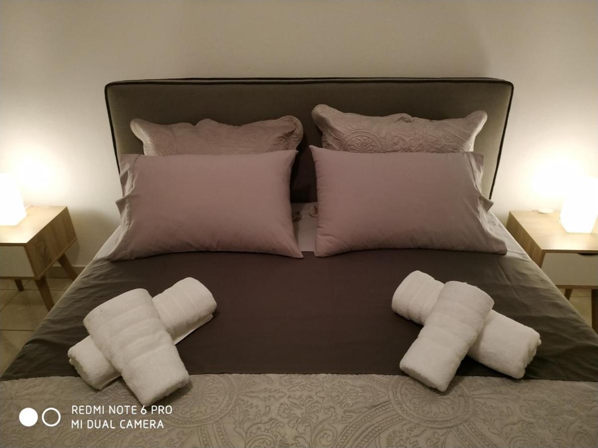 Cosi Apartment ปาลาเรีย ดิโอนิซีอู ภายนอก รูปภาพ